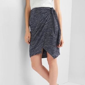 NWT Gap Wrap Knot Skirt